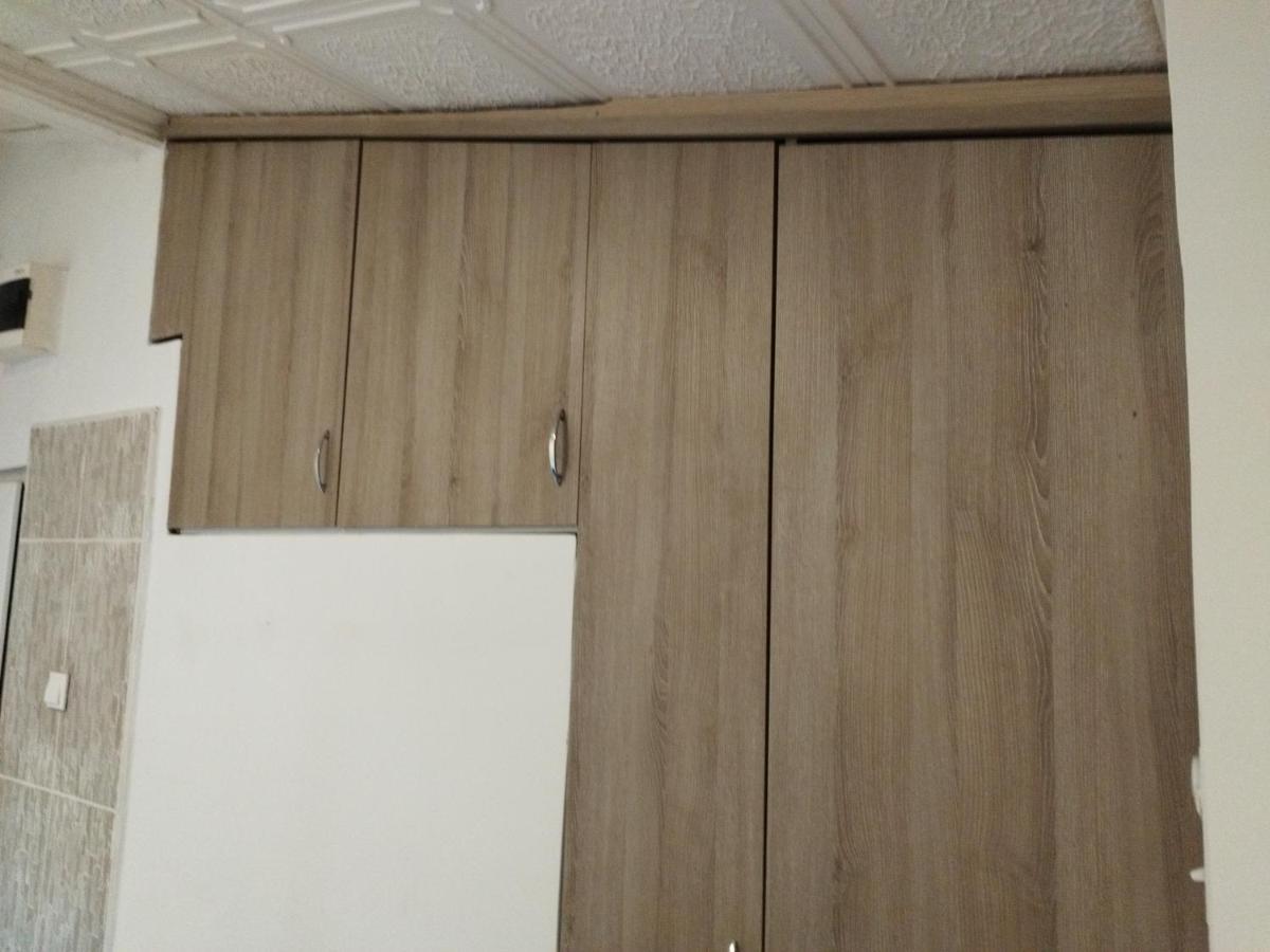 Small Apartment Private Bathroom Strong Wi-Fi Beograd Bagian luar foto