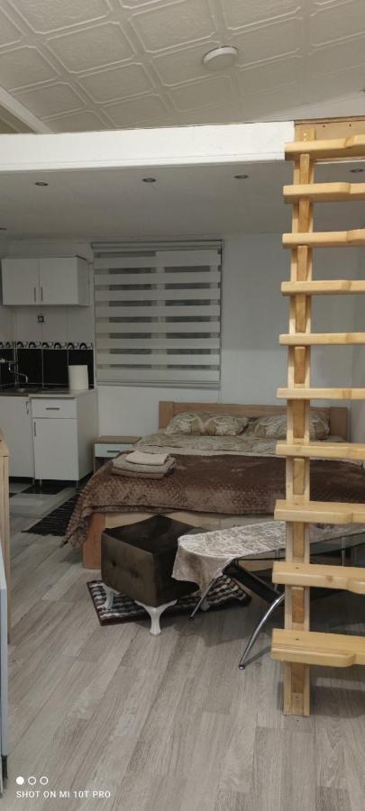 Small Apartment Private Bathroom Strong Wi-Fi Beograd Bagian luar foto